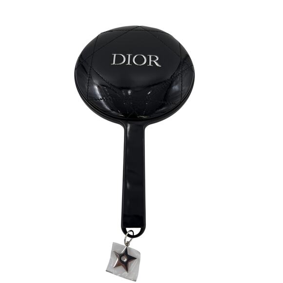 CDMG101: Christian Dior black handheld mirror with a case and presentation box - Picture 4 of 4